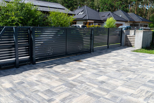 Best Professional Driveway Pavers  in East Riverdale, MD